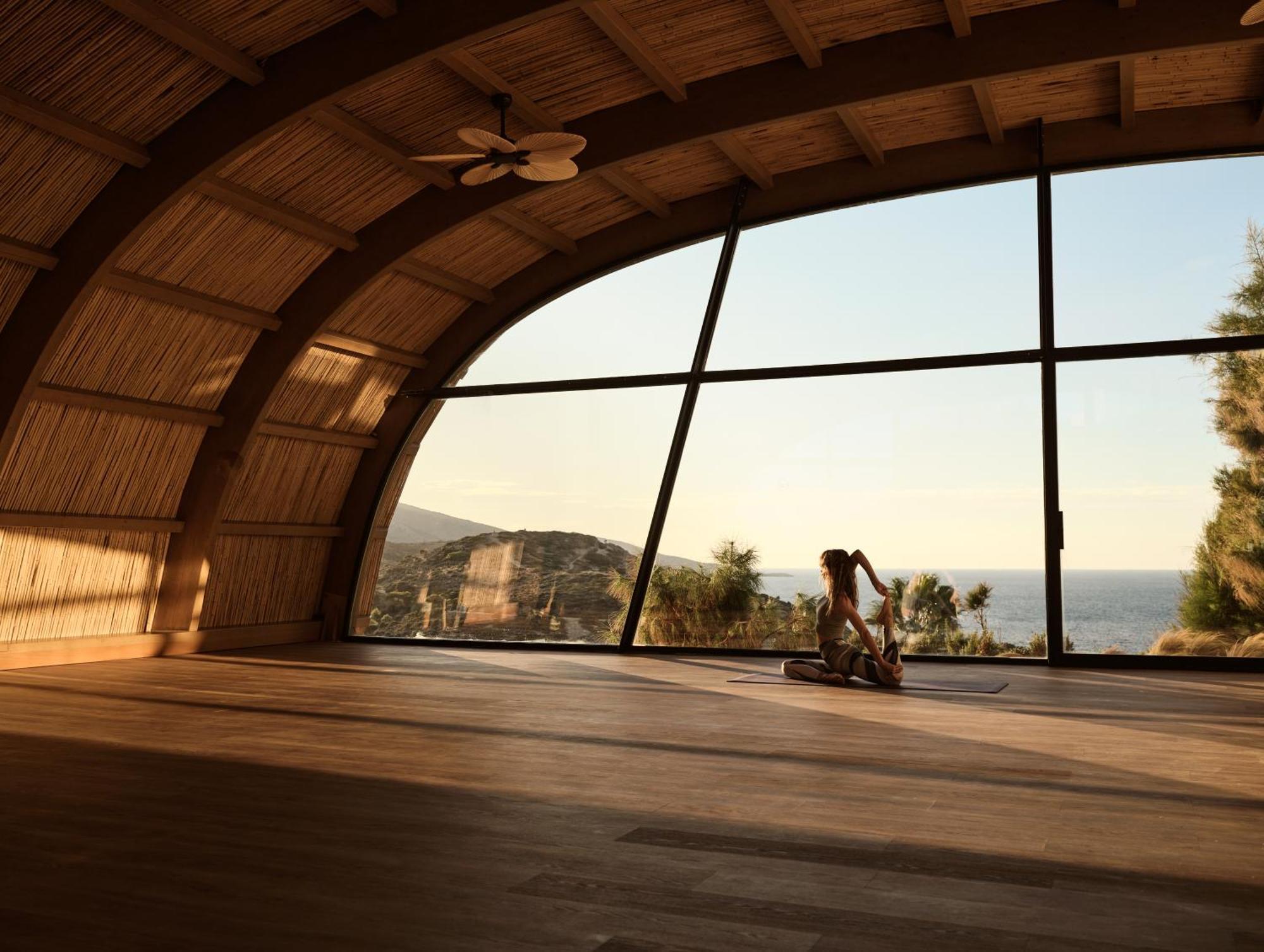 Acro Suites - A Wellbeing Resort (Adults Only) アギア・ペラギア エクステリア 写真